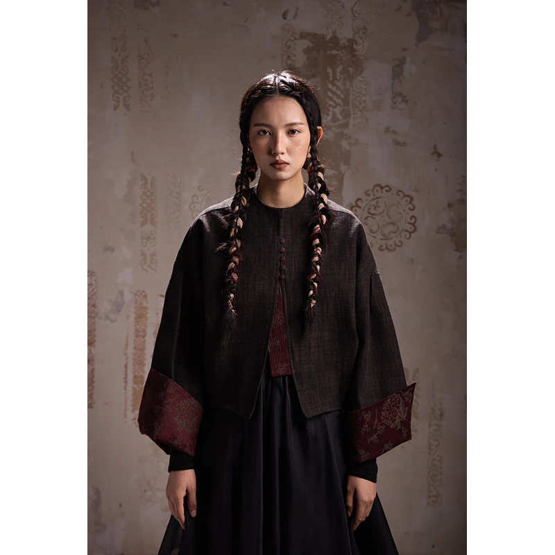 沙粒｜匠人系列重工建筑美学乌木粗花羊毛提花拼接民族手工短外套