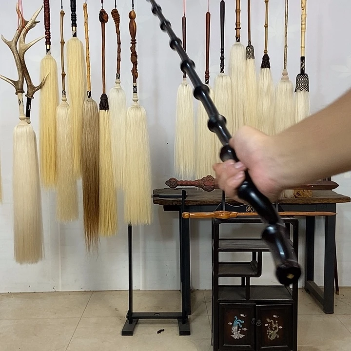 闻***雨纯手工制作马尾拂尘