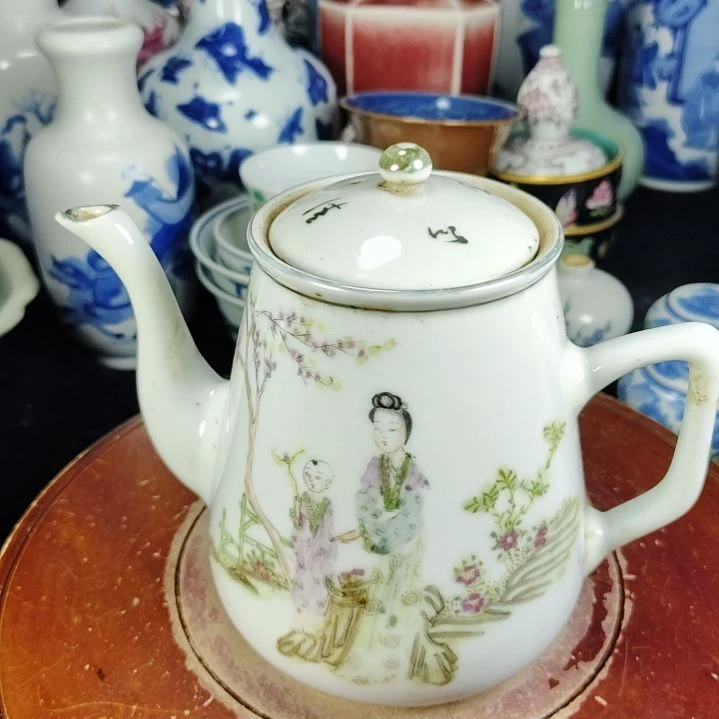 摆件善***鸟全手工制作的瓷器