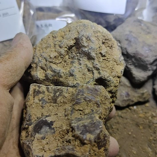 圆***归玛瑙/玉髓未镶嵌原石