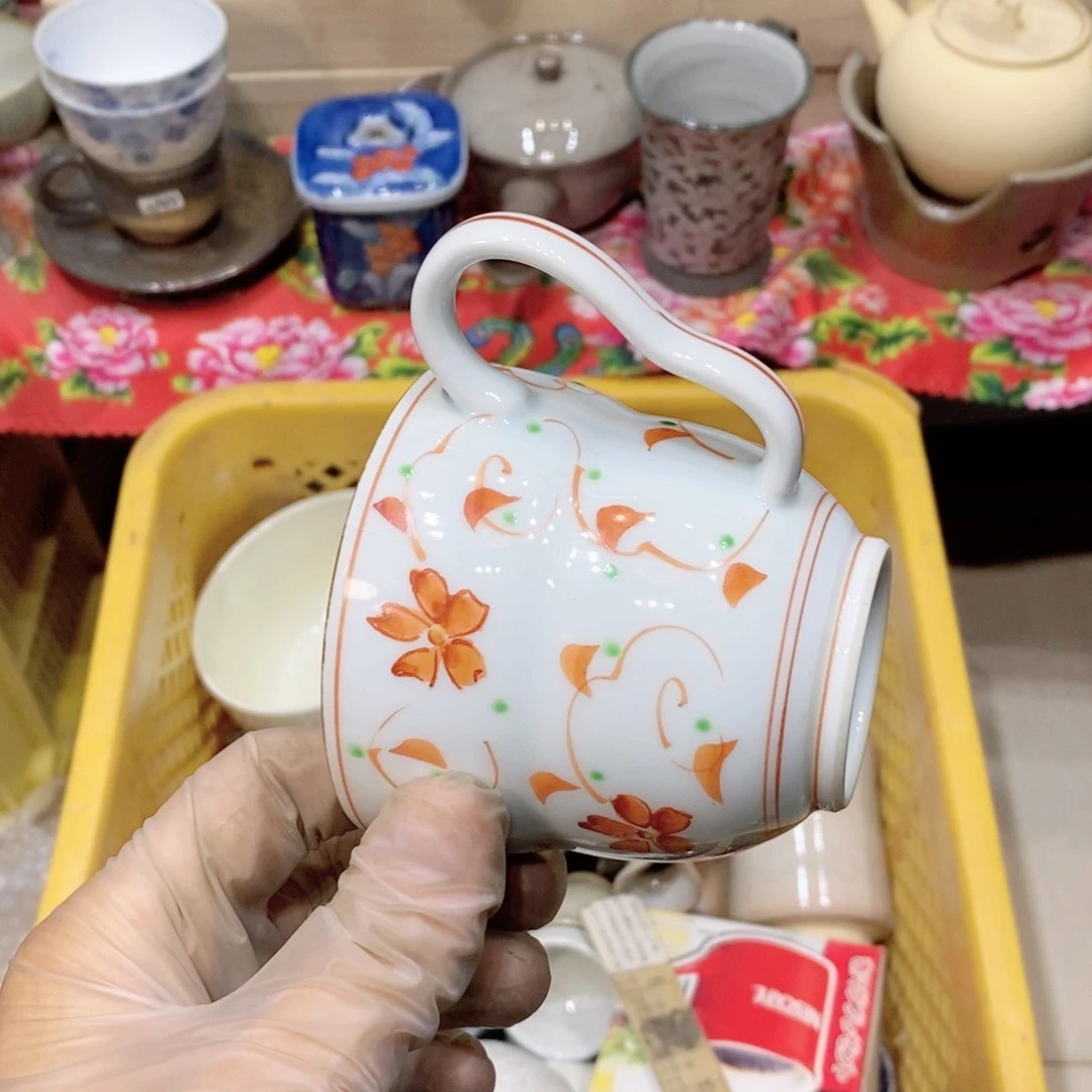 瓷片M****?经历哈哈哈哈哈哈