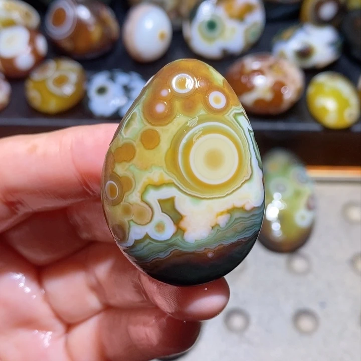 未镶嵌玛瑙/玉髓珠宝半成品75