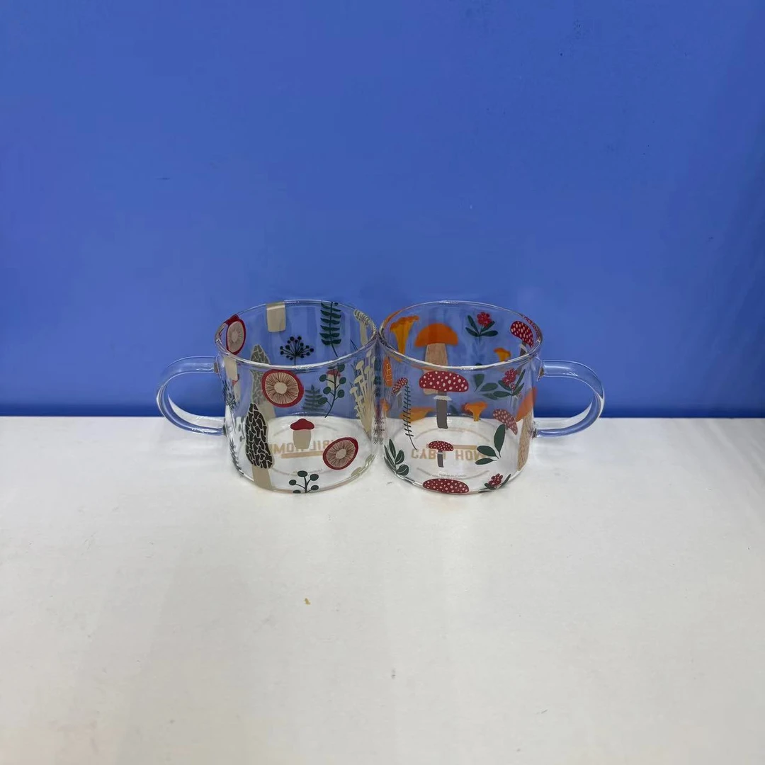 Z98 丽奈蘑菇B小把杯+A小把杯（一对）