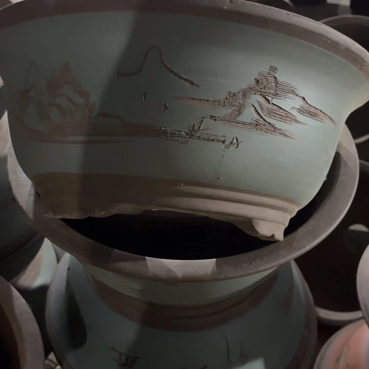 紫砂花盆             100-3