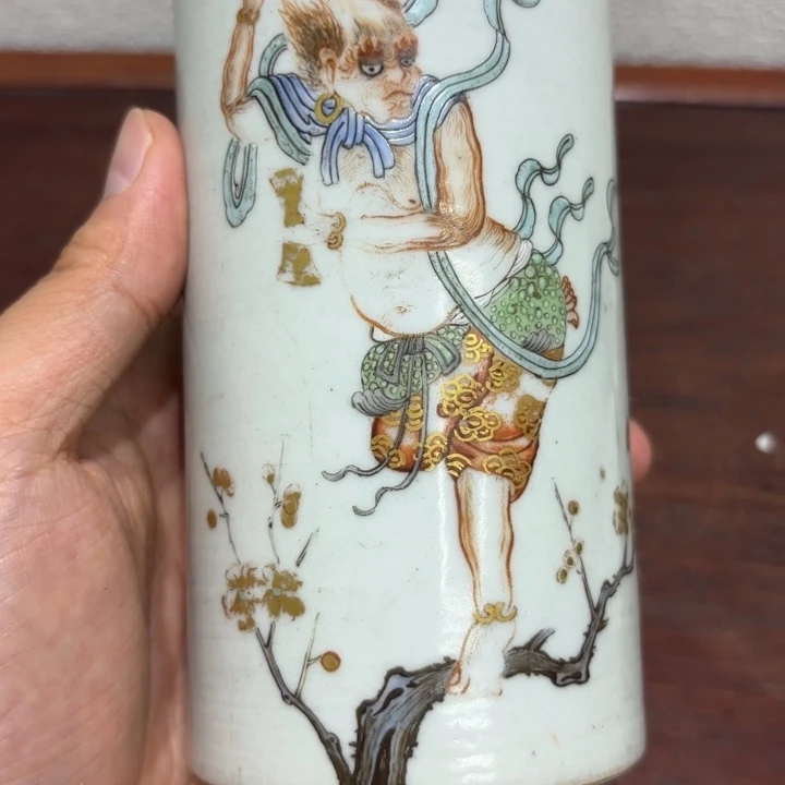吉***周摆件陶瓷摆件漂亮的瓷器