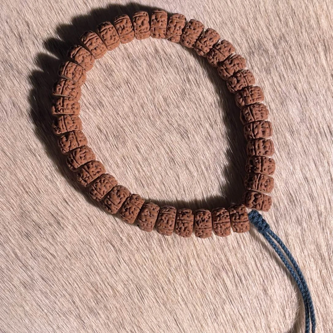 金刚菩提吊坠龙切老树王13mm