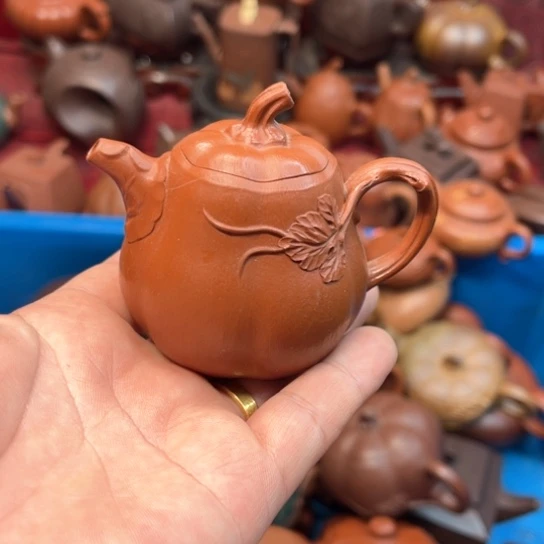 紫砂茶壶紫砂……………………