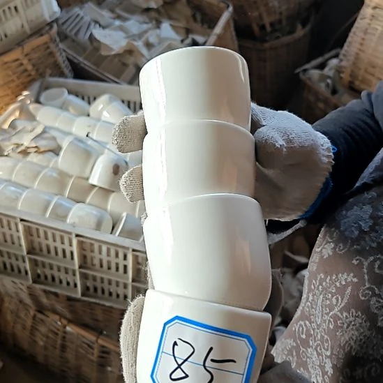 陶瓷盘子碗啥都有