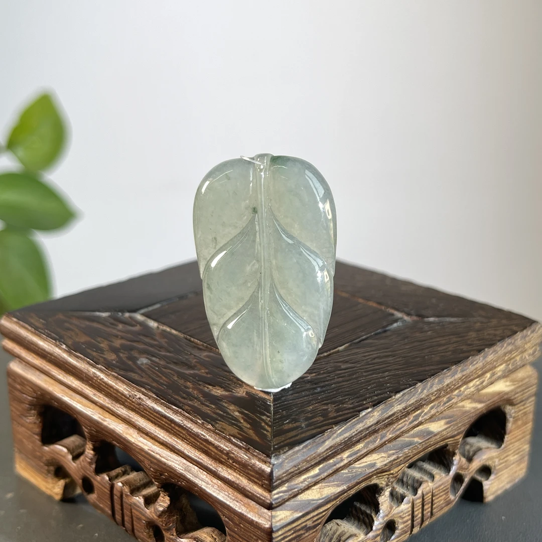 JCB11-97 天然翡翠缅甸A货 金枝玉叶