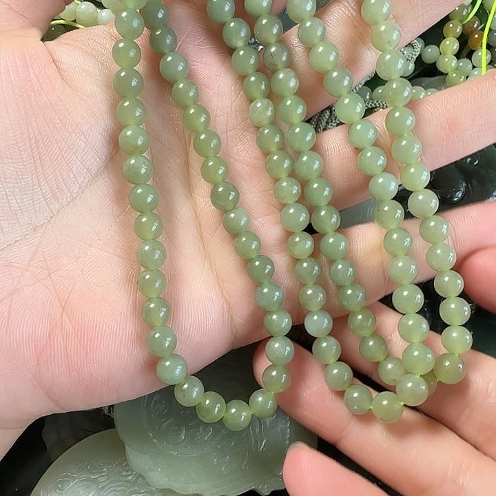 愛***生和田玉未镶嵌颈饰