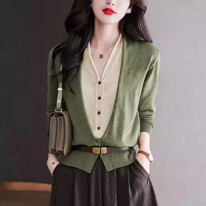 哥弟阿玛施正品2025秋季新款V领羊毛假两件针织衫上衣洋气衣服女