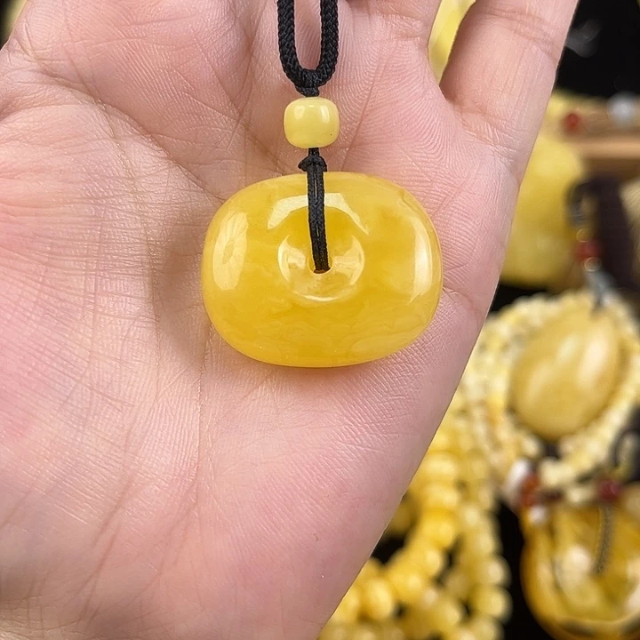 琥珀项链未镶嵌琥珀