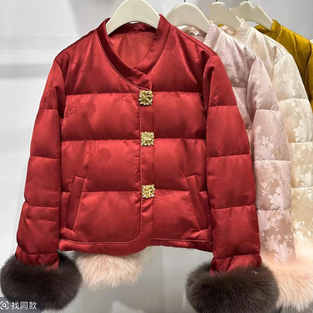 红色磁吸扣国风重工浮雕冬季新款新中式毛毛袖加厚短外套
