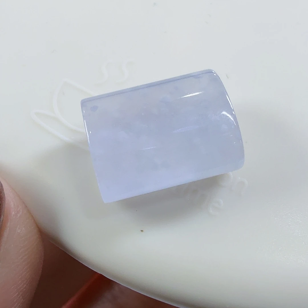 翡翠未镶嵌颈饰粉底雪花