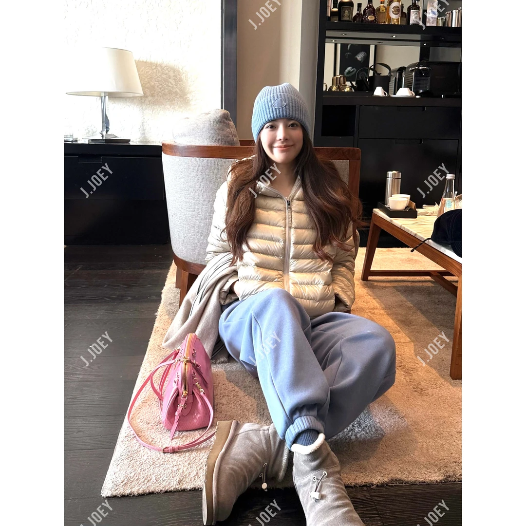 J.JOEY ”11月30号晚上17点30分“直播场预约女装上新