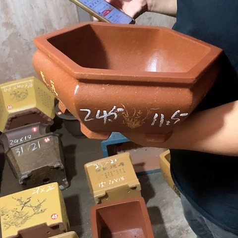 紫砂花盆手工制作