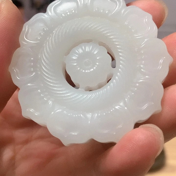 和田玉（糖玉）未镶嵌颈饰