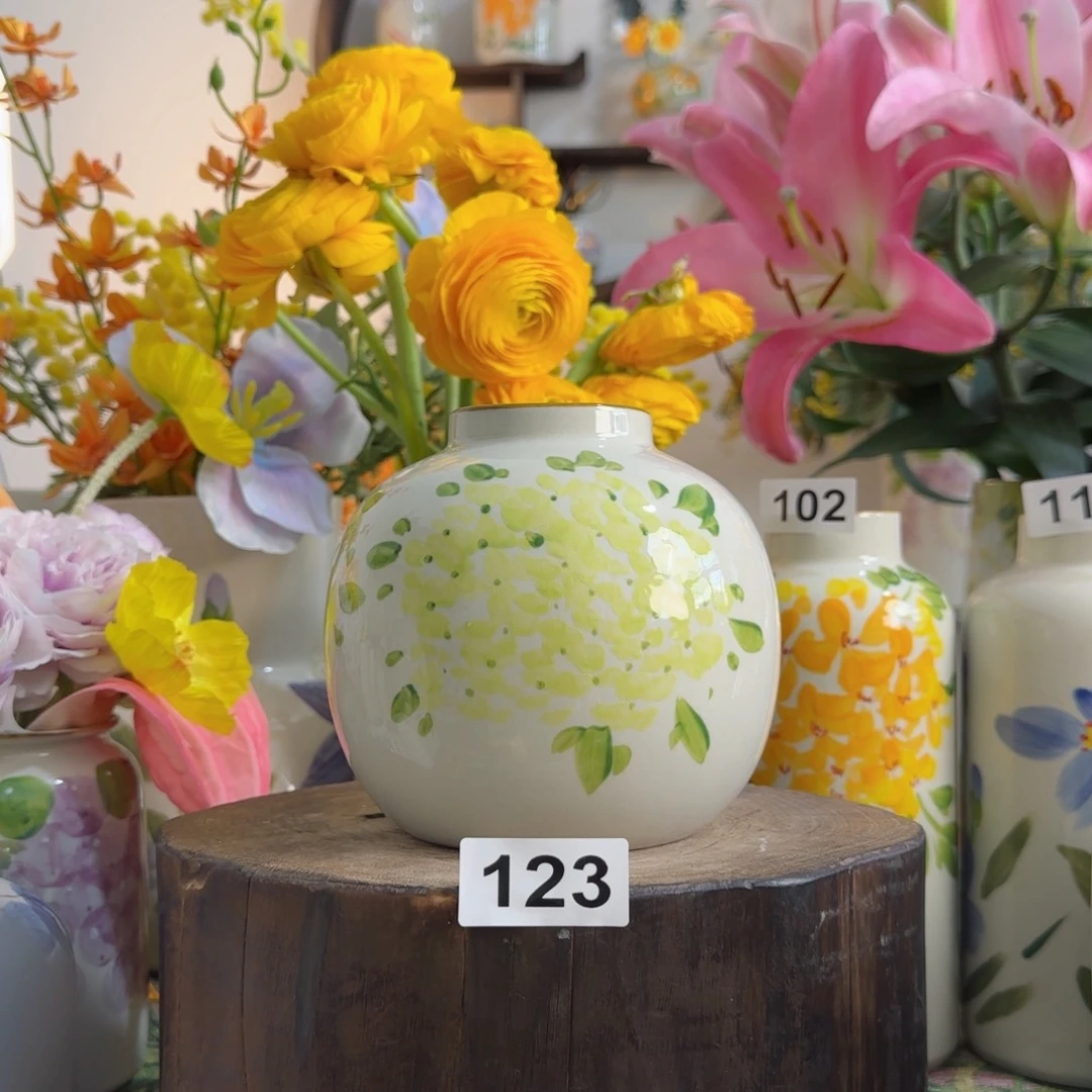 摆件景德镇陶瓷手绘小花瓶摆件无孔