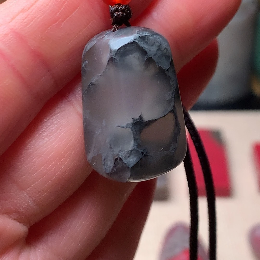 昌化石水墨冻精品挂件