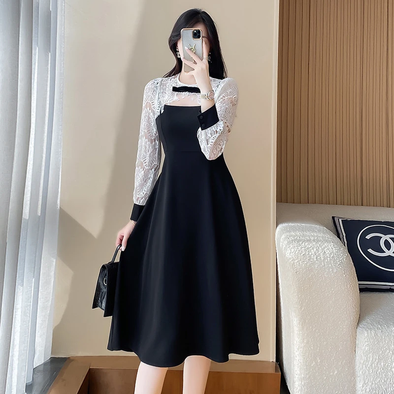春装连衣裙2025新款法式韩版收腰遮肚A字裙蕾丝拼接显瘦中长裙子