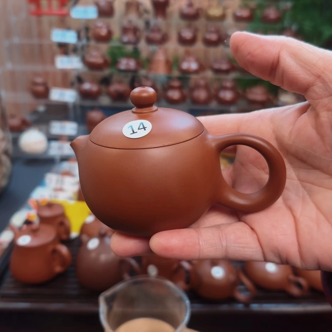 朱泥茶壶J**?朱泥茶壶