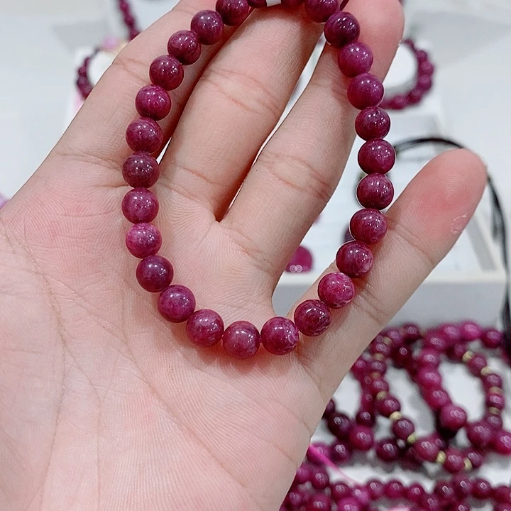 未镶嵌手串红宝石