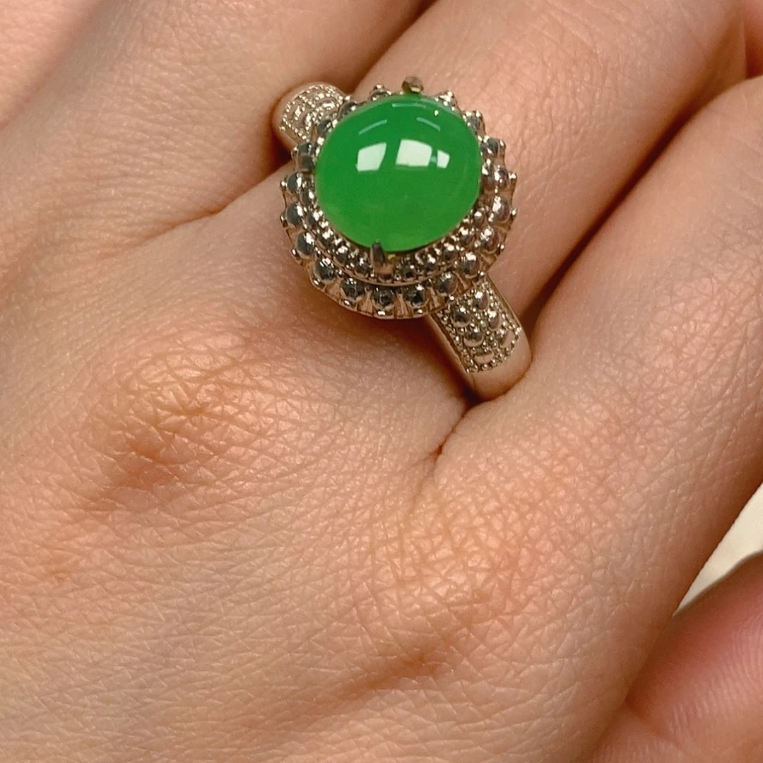 翡翠戒指未镶嵌翡翠