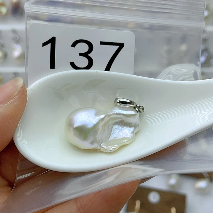 淡水珍珠颈饰银S925镶嵌