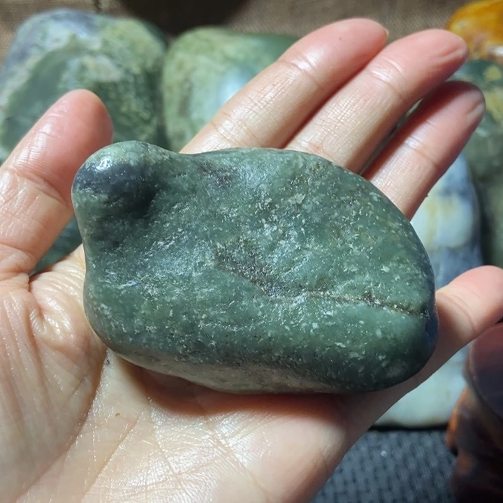 未镶嵌和田玉挂件