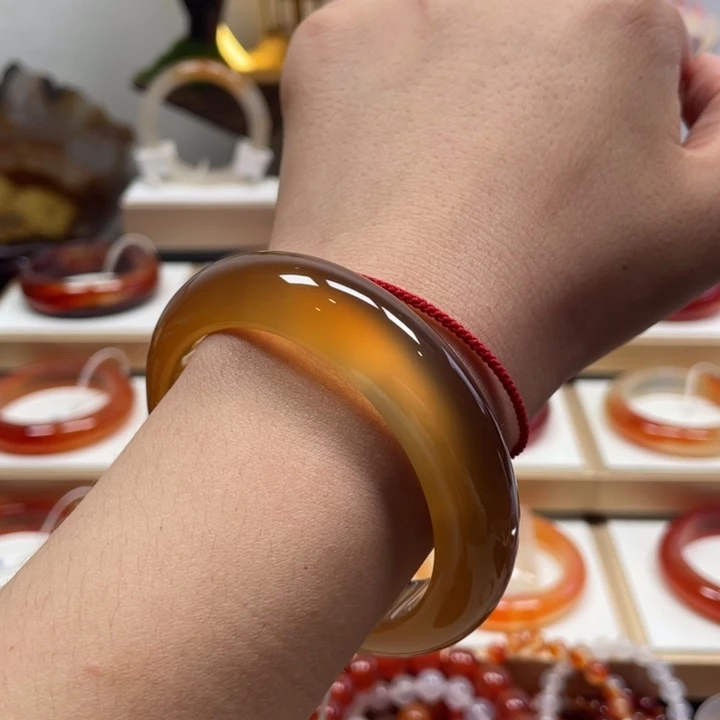 玛瑙/玉髓未镶嵌手镯