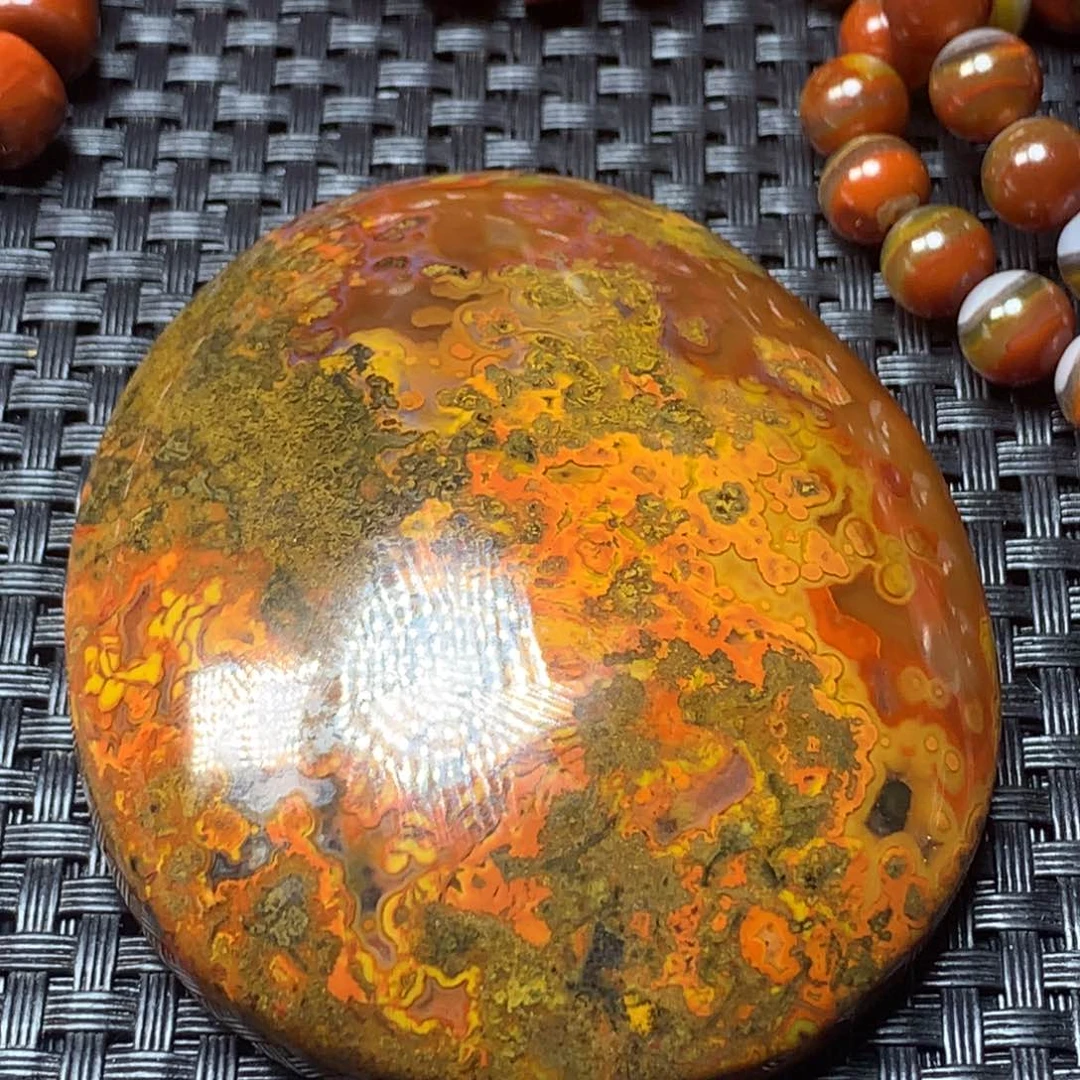 玛瑙/玉髓吊坠未镶嵌维*