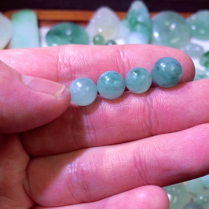 定制翡翠未镶嵌天然a货翡翠