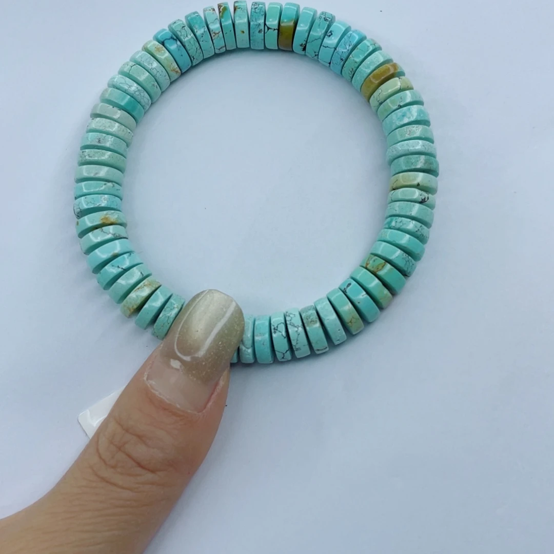 绿松石未镶嵌颈饰
