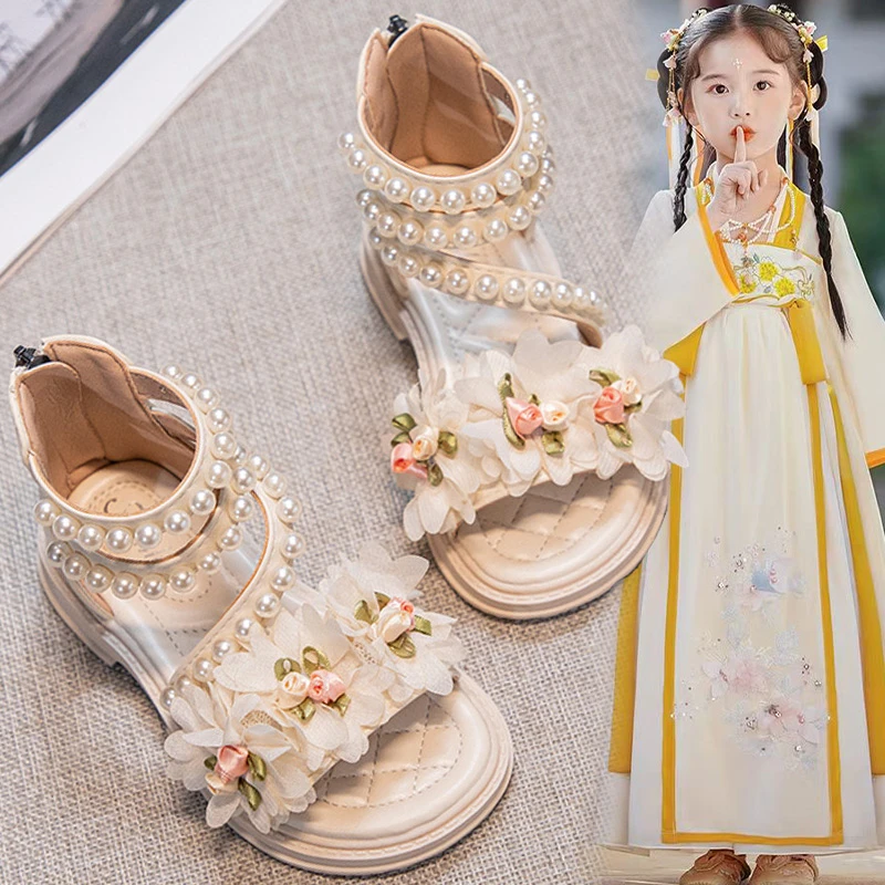 36I℃女童罗马凉鞋夏季软底2025新款儿童花朵公主鞋宝宝网红爆款