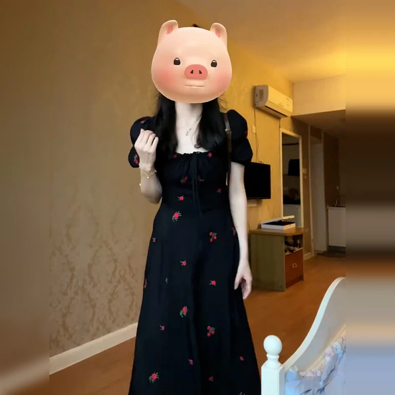 1749气质高级感黑色方领连衣裙子女装夏天法式夏季轻奢度假风裙子