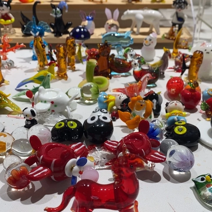 琉璃手工艺品离*狗琉璃