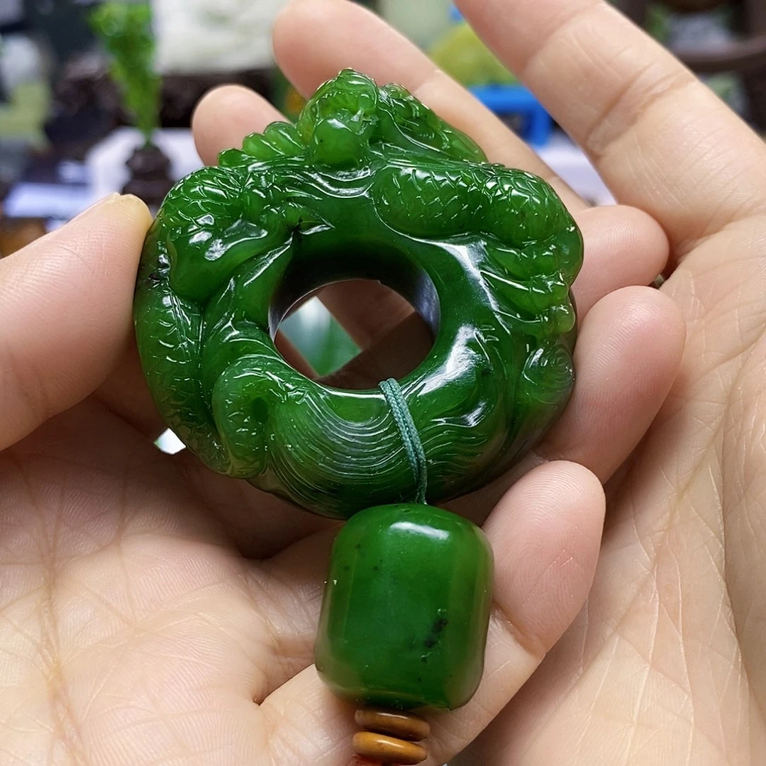 未镶嵌和田玉把件