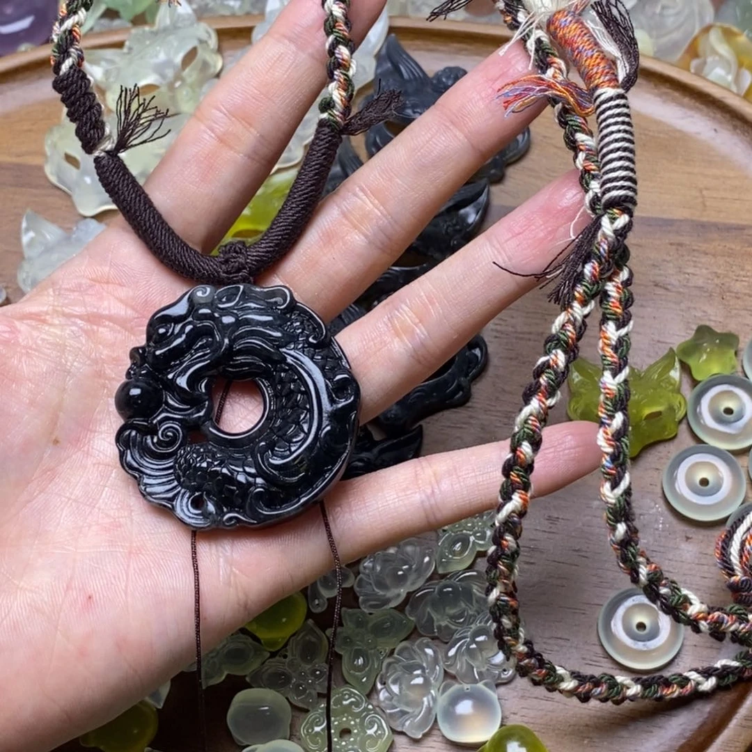 蛇纹石玉合金项链