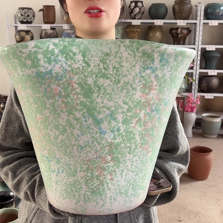 瑕疵花盆高30/25一个