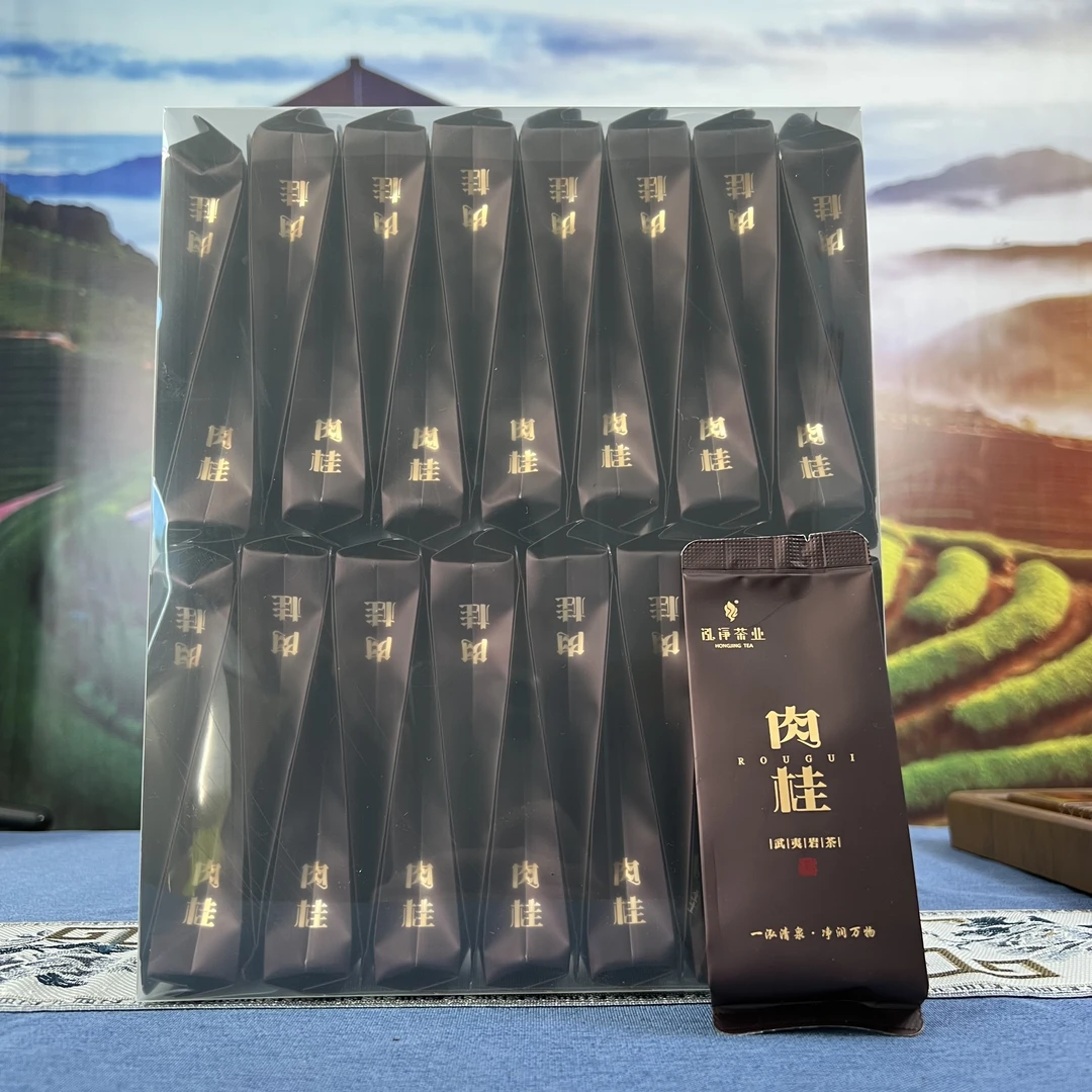 福建高山茶乌龙茶肉桂茶PVC盒装