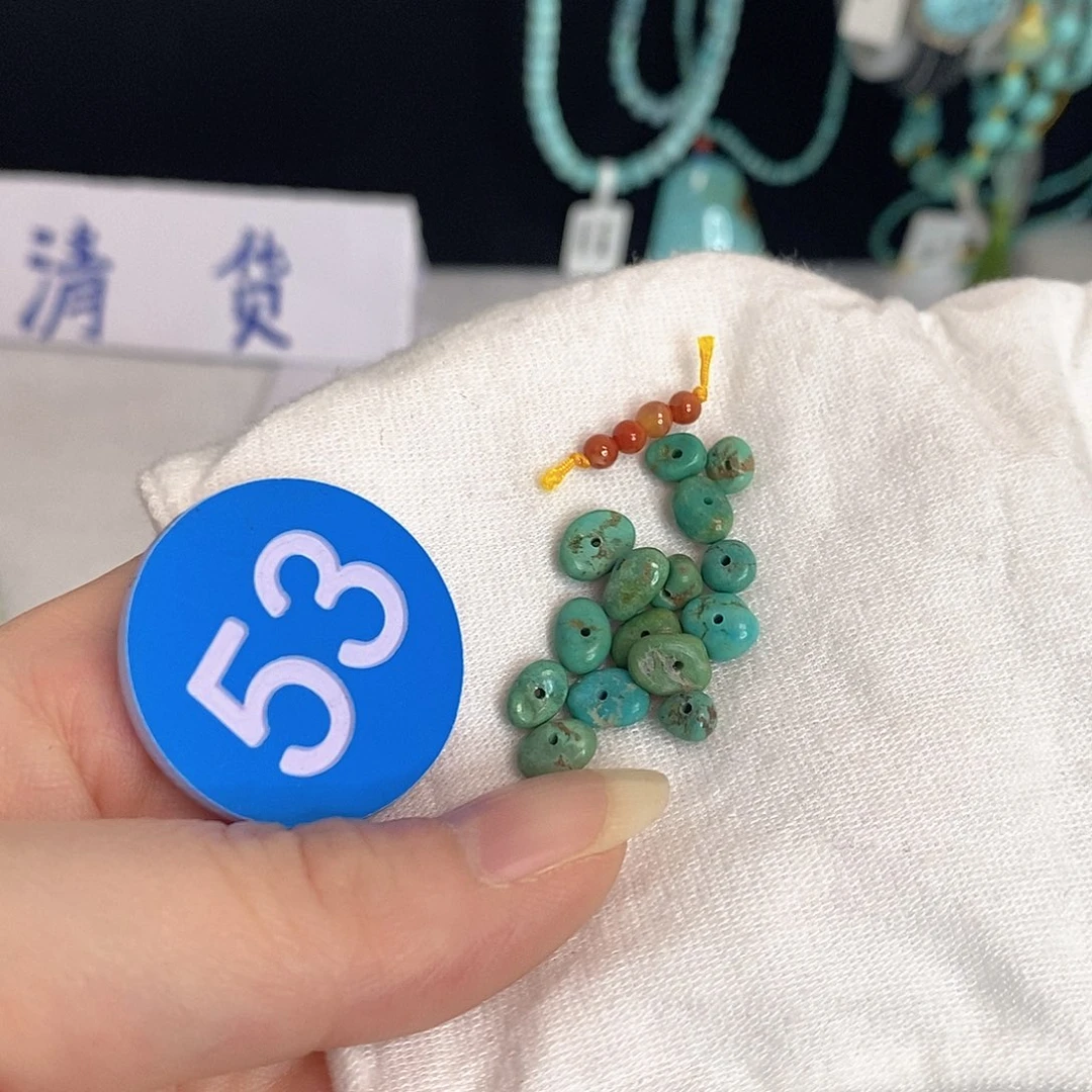 南红玛瑙未镶嵌珠宝奇石