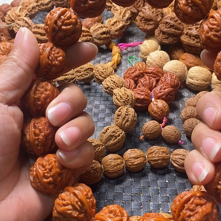 ****旭吊坠文玩核桃粗筋爱心