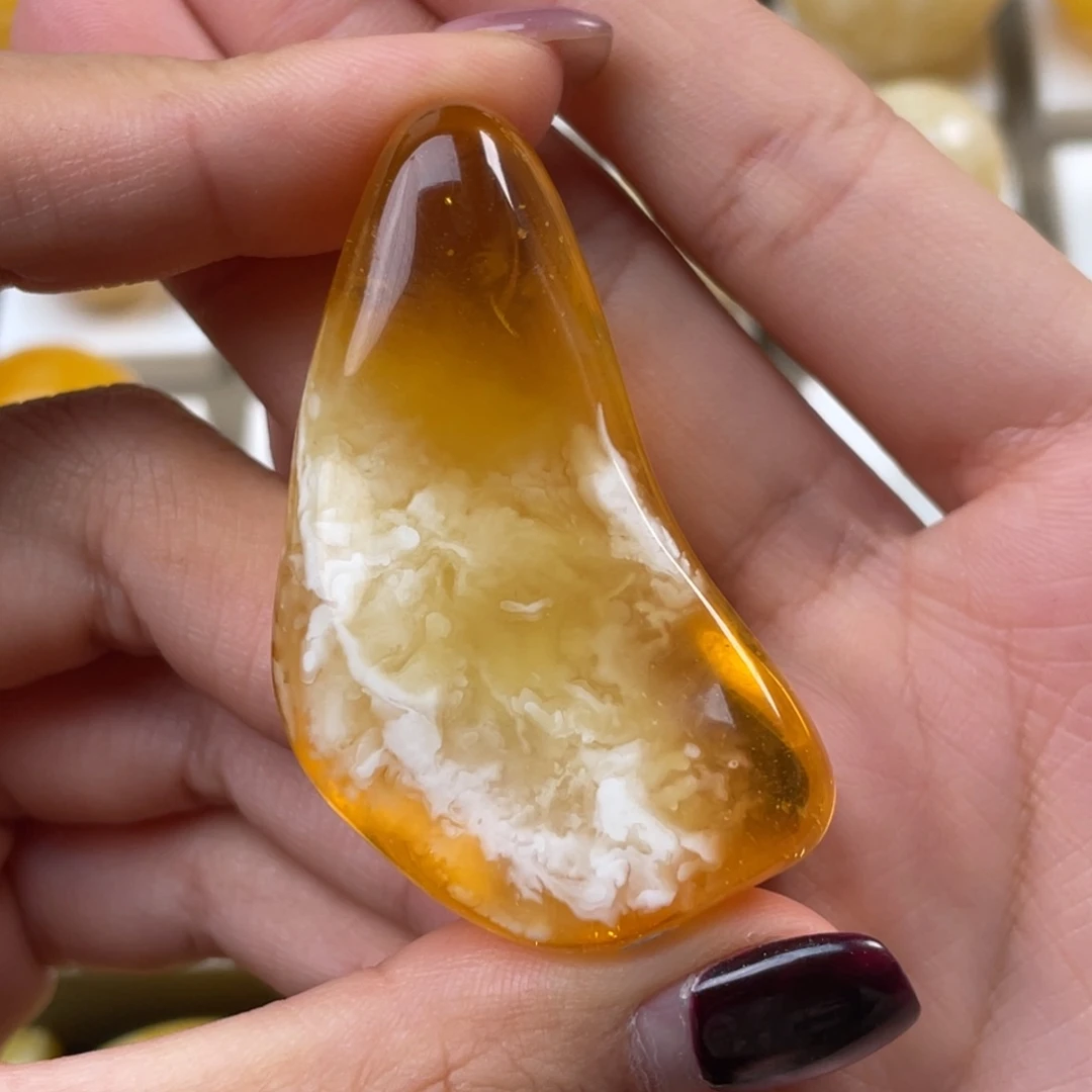 蜜蜡未镶嵌珠宝奇石微瑕