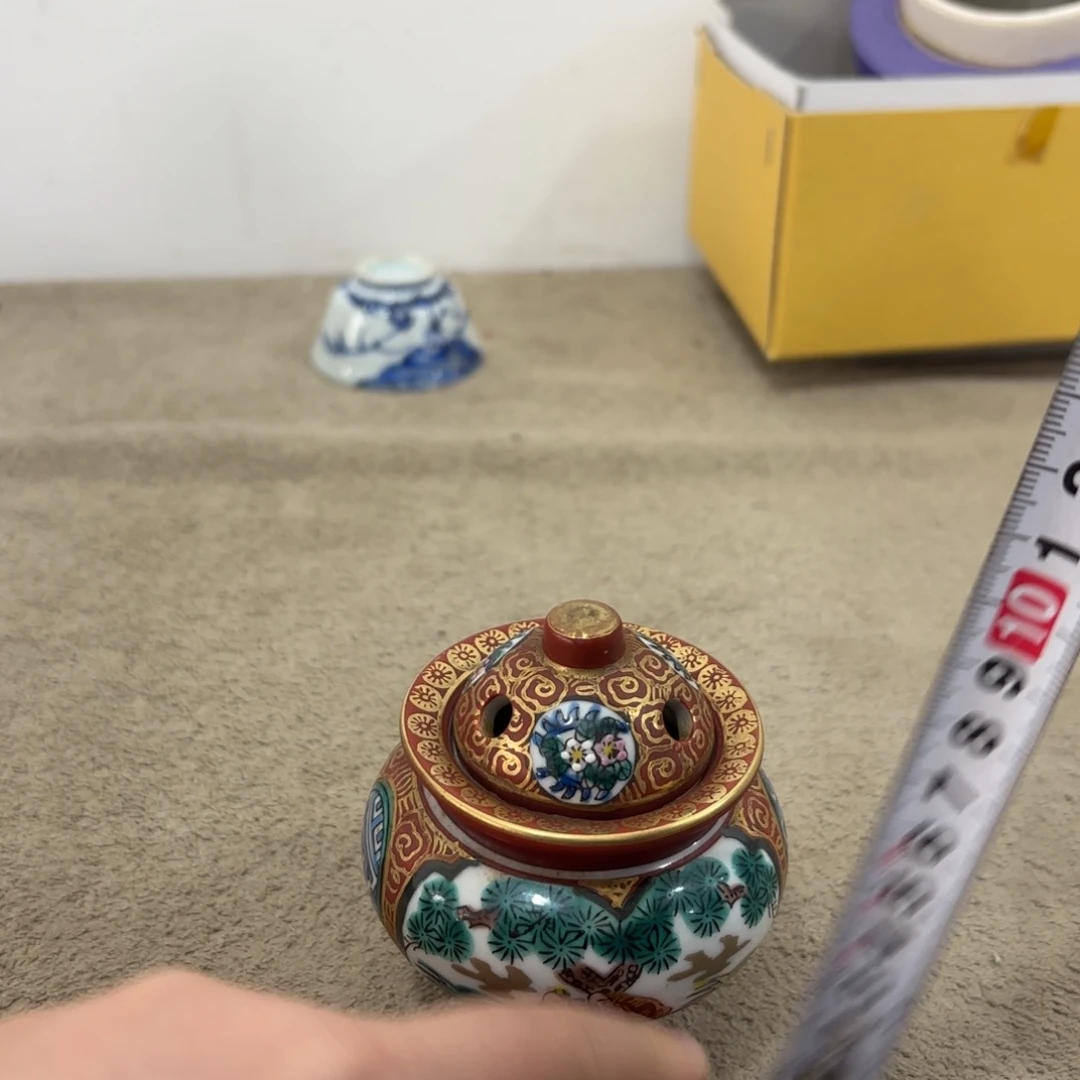 瓷片非常好看漂亮的物品