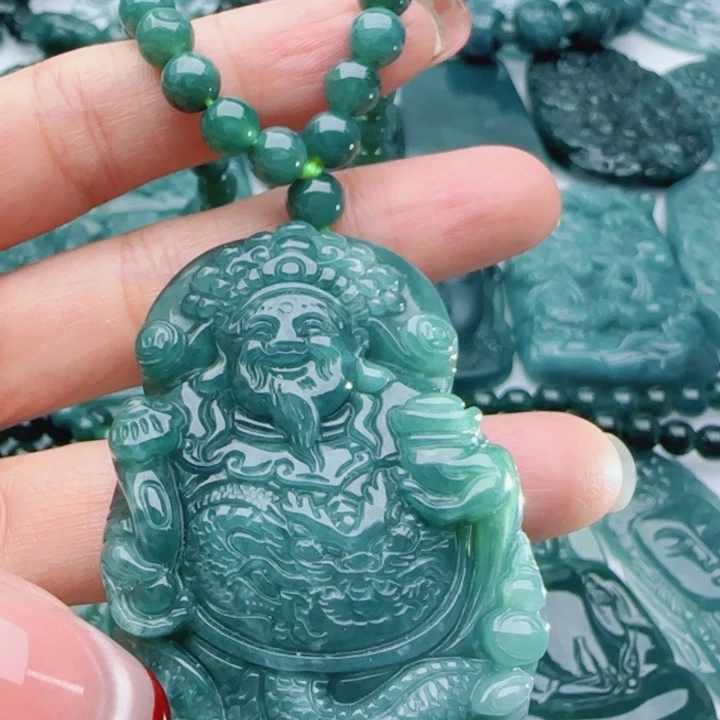 翡翠未镶嵌颈饰多样性发货天然A货翡翠