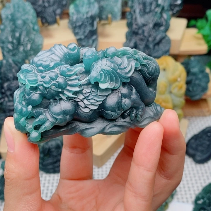 定制翡翠未镶嵌貔貅