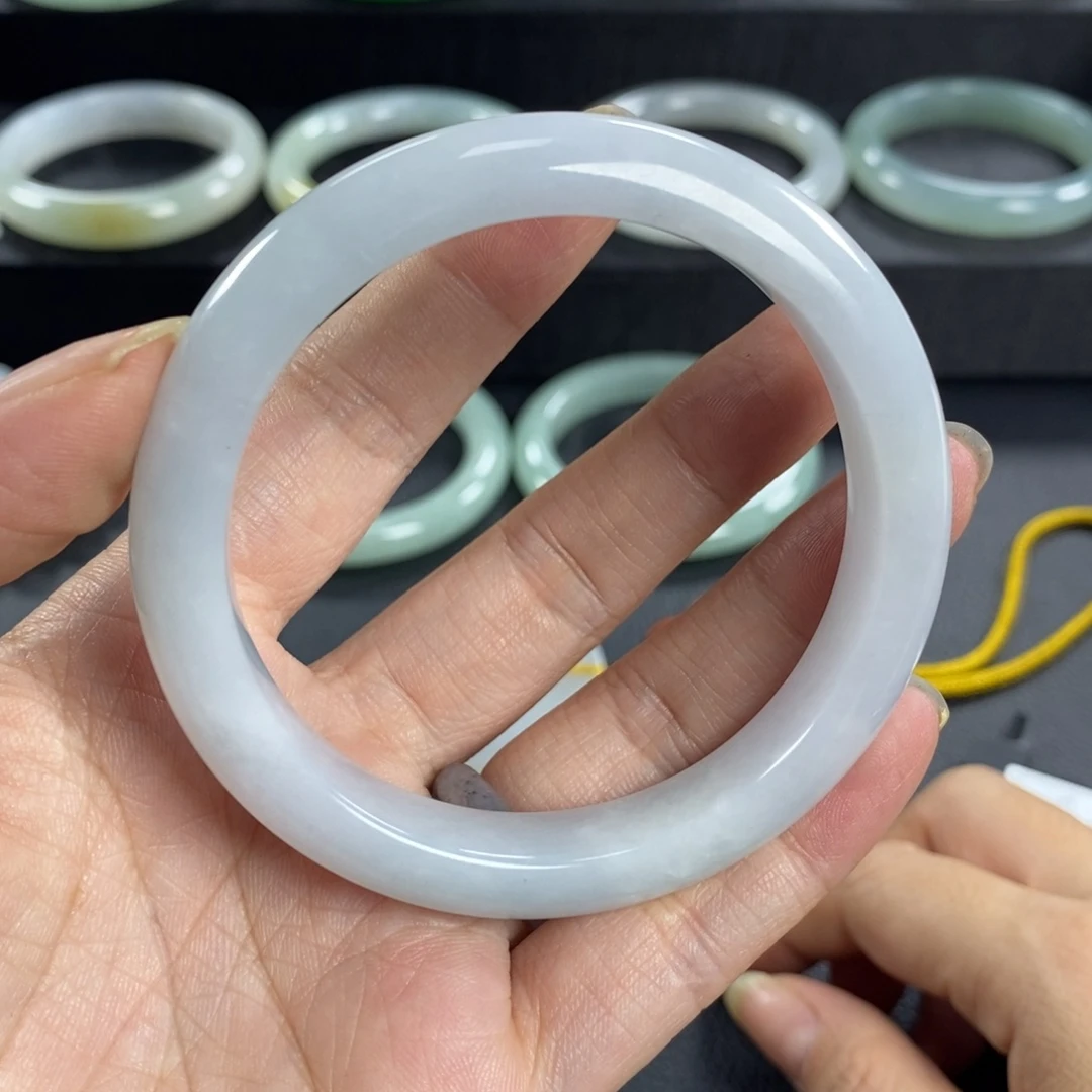 翡翠未镶嵌手镯天然翡翠手镯57