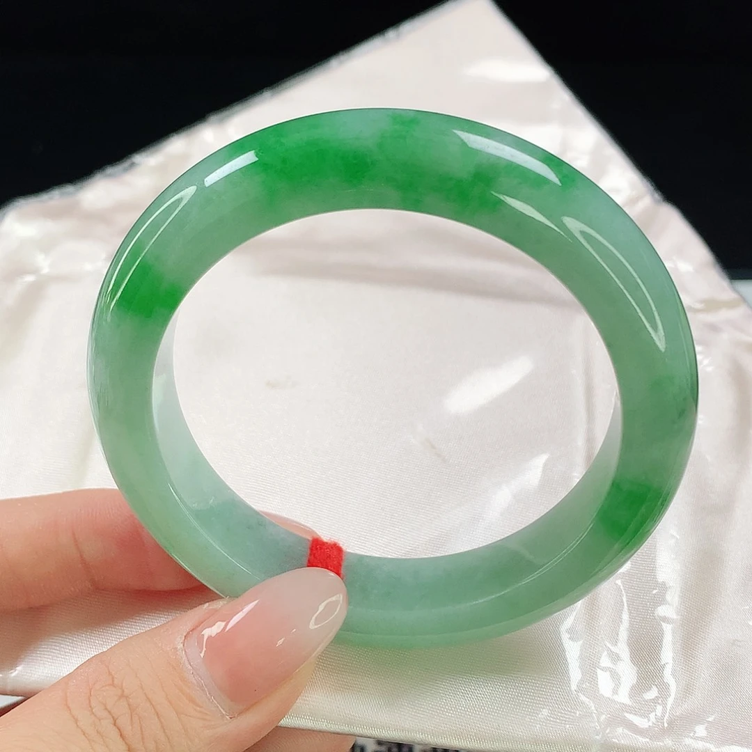 翡翠手镯未镶嵌219翡翠
