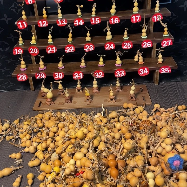 爱****后摸摸陌陌摸摸我