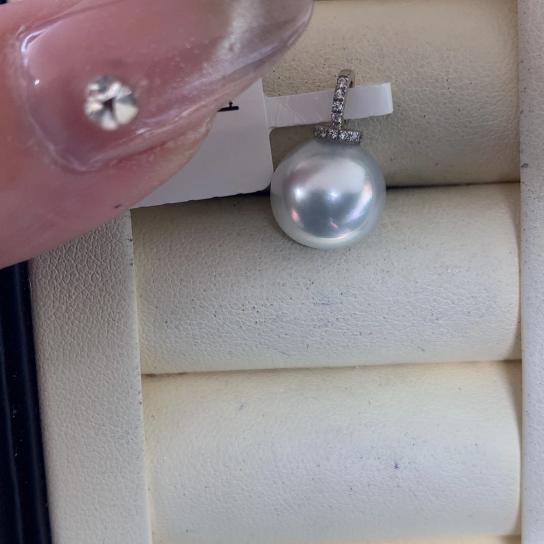 海水珍珠颈饰18K金镶嵌